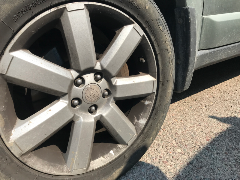 Illustration for article titled Does this brake dust look excessive